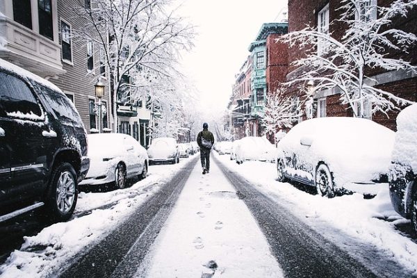 4 Reasons You Need Commercial Snow Removal